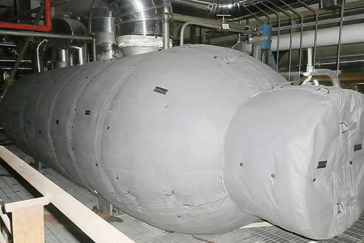 再沸器保溫,再沸器<a href=http://m.tjpet.com.cn/e/tags/?tagname=%E4%BF%9D%E6%B8%A9%E5%A5%97 target=_blank class=infotextkey>保溫套</a>,<a href=http://m.tjpet.com.cn/e/tags/?tagname=%E6%8D%A2%E7%83%AD%E5%99%A8%E4%BF%9D%E6%B8%A9 target=_blank class=infotextkey>換熱器保溫</a>