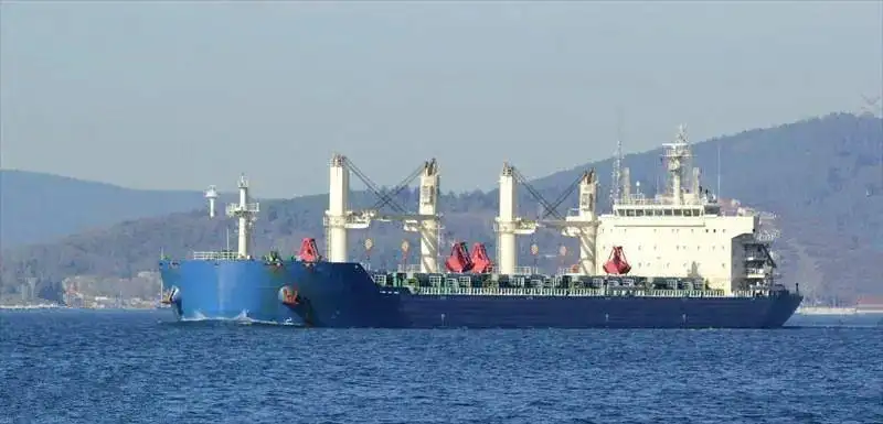 可拆卸式<a href=http://m.tjpet.com.cn/e/tags/?tagname=%E4%BF%9D%E6%B8%A9%E5%A5%97 target=_blank class=infotextkey>保溫套</a>