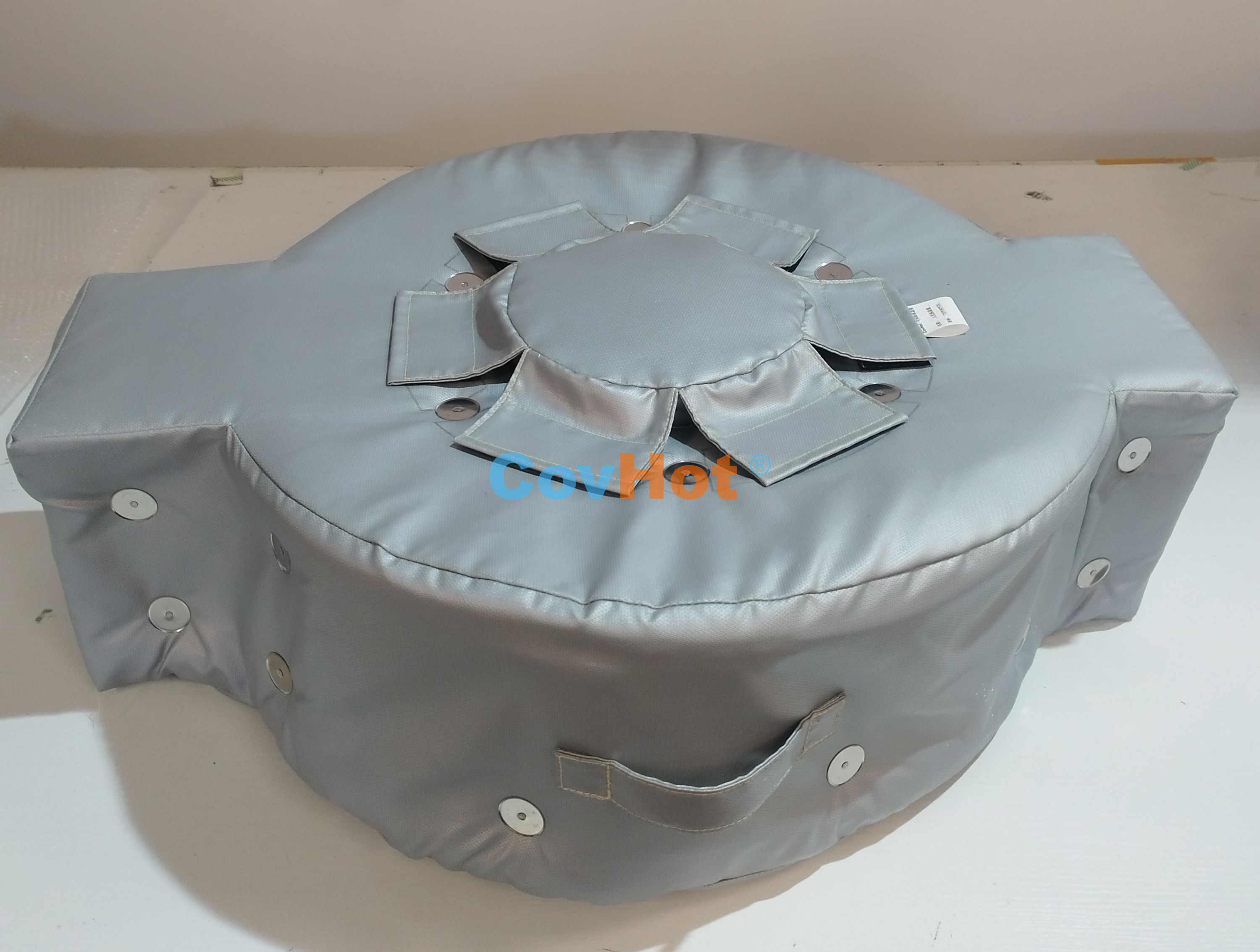 人孔<a href=http://m.tjpet.com.cn/e/tags/?tagname=%E4%BF%9D%E6%B8%A9%E9%9A%94%E7%83%AD target=_blank class=infotextkey>保溫隔熱</a>,可拆卸工業(yè)<a href=http://m.tjpet.com.cn/e/tags/?tagname=%E8%AE%BE%E5%A4%87%E4%BF%9D%E6%B8%A9 target=_blank class=infotextkey>設(shè)備保溫</a>套